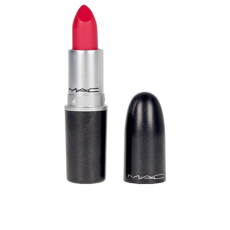 RETRO MATTE lipstick relentlessly red